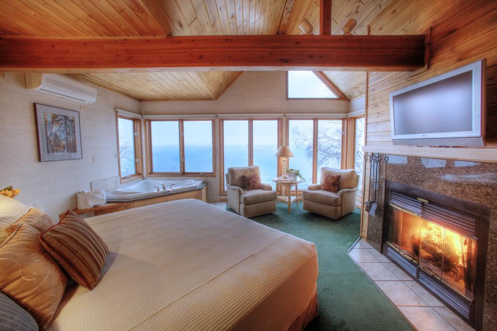 Bluefin Bay On Lake Superior Tofte Экстерьер фото